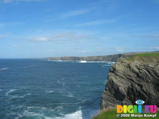 19302 Cliffs near Kilkee